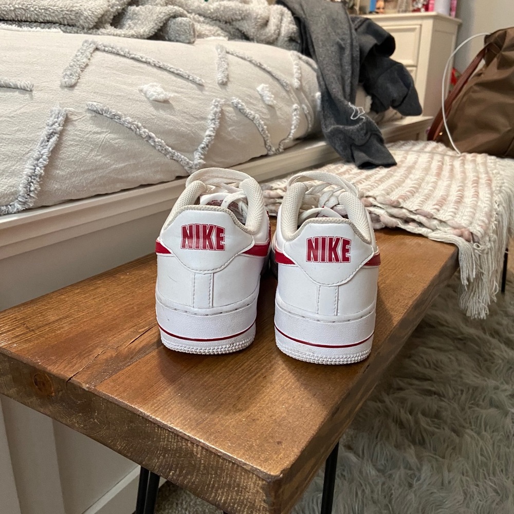 SIZE 8 (WOMENS) AF1’S